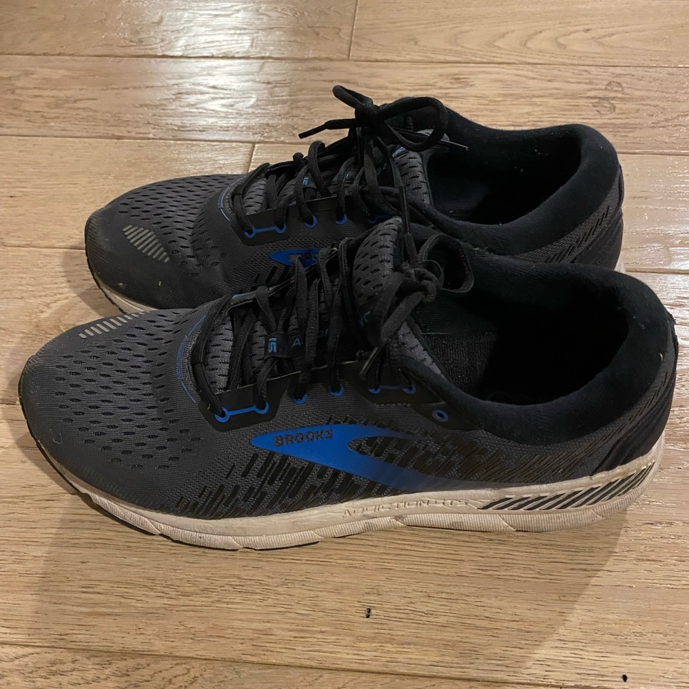 Brooks Running Shoes - Addiction GTS 15 - Size 12 2E